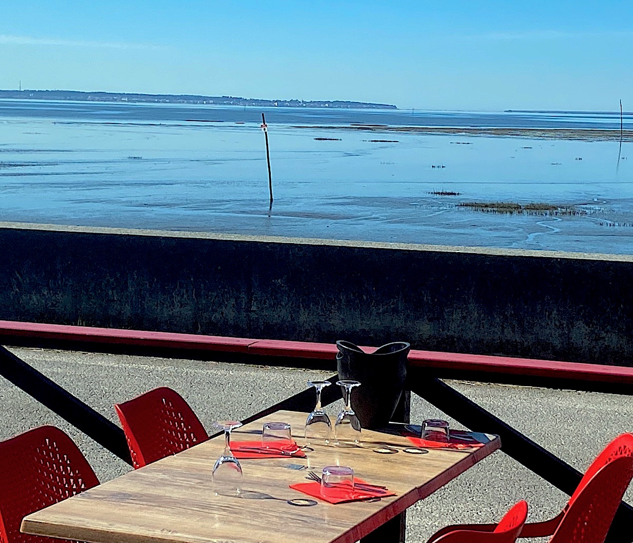 intérieur cabane Chez Huguette